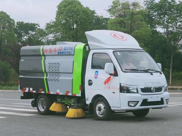 國六東風(fēng)途逸3方掃路車